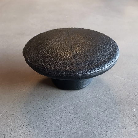 Knage i sort læder Ørskov - 9 cm