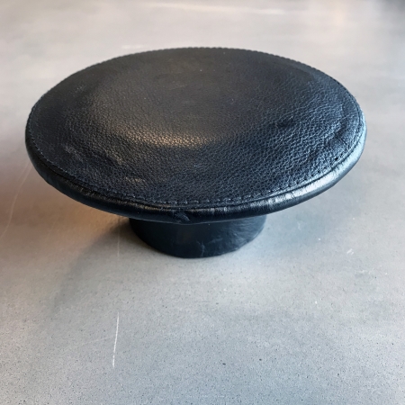 Knage i sort læder Ørskov - 12 cm